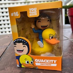 Youtooz Quackity # 16 Collectible Vinyl Figure 4.9 Inch Height 2020